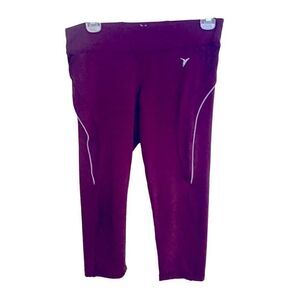 Old Navy Active Women’s Small Purple Capris Length Leggings with Back Zip Pocket